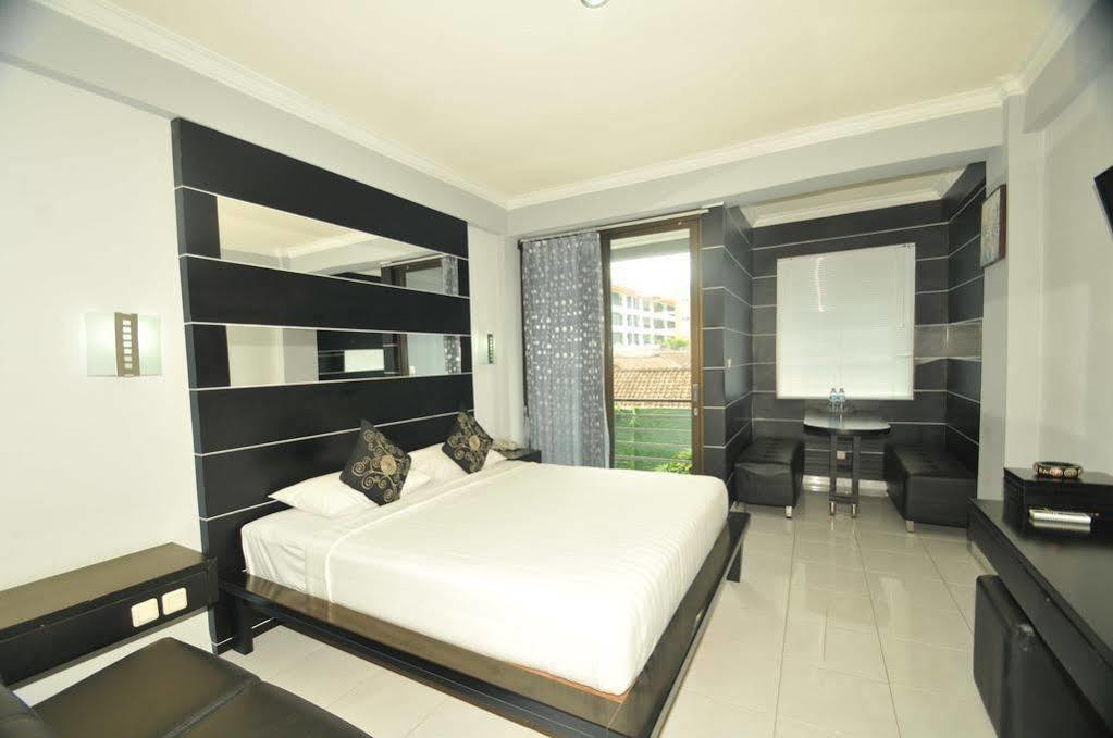 Arya Hotel & Spa Кута Екстер'єр фото